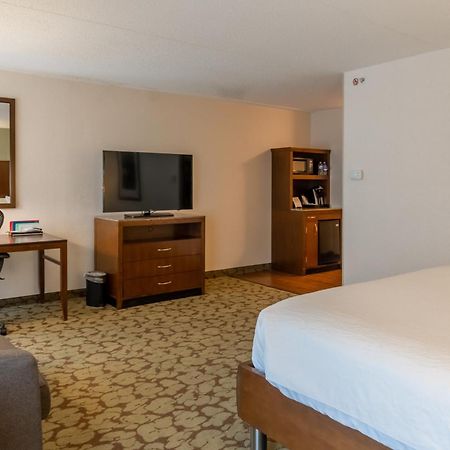 Hilton Garden Inn Plymouth Exterior foto
