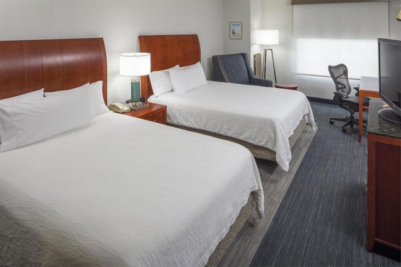 Hilton Garden Inn Plymouth Exterior foto
