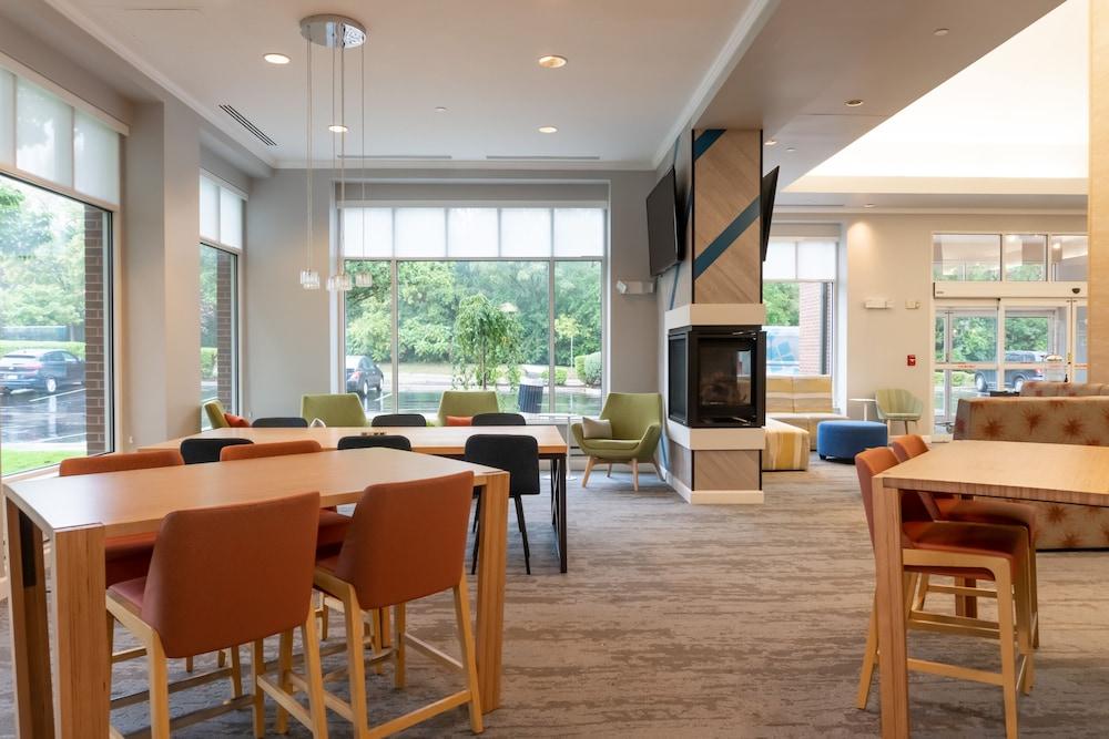 Hilton Garden Inn Plymouth Exterior foto
